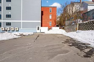 106 Cumberland Ave, Portland, ME 04101 - Photo 26