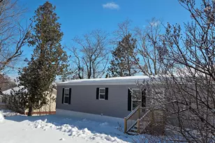 39 Smart Rd, Belfast, ME 04915 - Photo 2