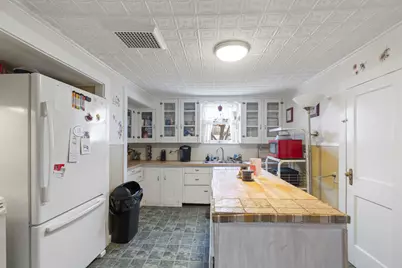 66 W Front Street, Skowhegan, ME 04976 - Photo 16