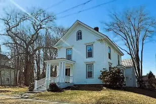 41 Grove St, Belfast, ME 04915 - Photo 1
