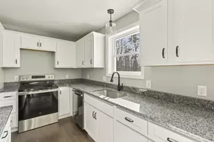 5 Blaine St, Saco, ME 04072 - Photo 18