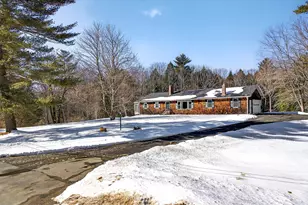 36 Mary St, West Gardiner, ME 04345 - Photo 4