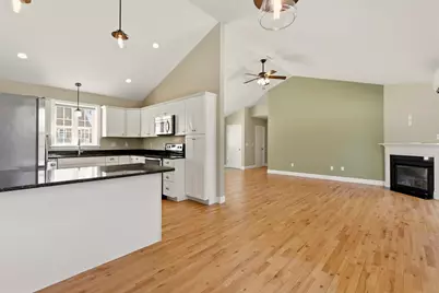 9 Neptune Road, Old Orchard Beach, ME 04064 - Photo 6