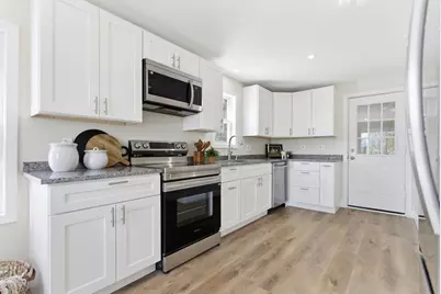 20 Taggart Avenue, Westbrook, ME 04092 - Photo 6