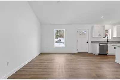 7 Village Green Circle, Oakland, ME 04963 - Photo 20