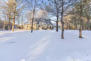 14 Patoine Pl, Old Orchard Beach, ME 04064 - Photo 2