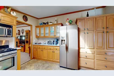 13 Village Drive, Lewiston, ME 04240 - Photo 8