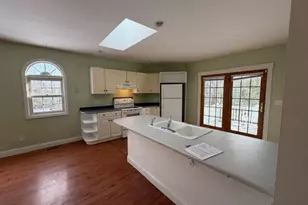 24 Jason Cir, Boothbay, ME 04537 - Photo 2