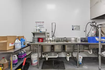 505 Maine 236, Eliot, ME 03903 - Photo 38