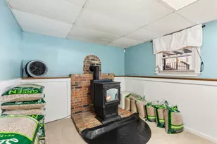 32 Rosewood Cir, Sanford, ME 04083 - Photo 22