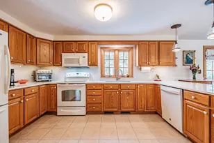 7 Aspen Ln, Gorham, ME 04038 - Photo 48