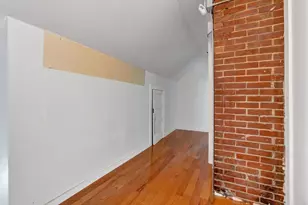 10 Deane St, Portland, ME 04102 - Photo 14