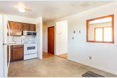 117 Beechwood Street, Thomaston, ME 04861 - Photo 12