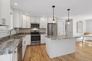 22 Juniper St, Old Orchard Beach, ME 04064 - Photo 14