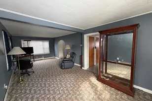 7 Madigan St, Houlton, ME 04730 - Photo 12