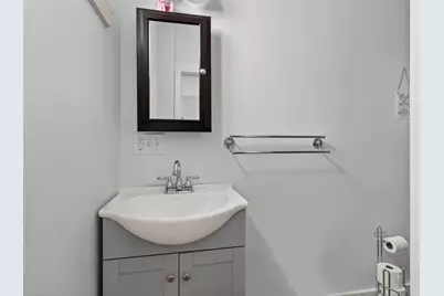 25 Village Street, Lisbon, ME 04250 - Photo 18