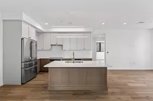58 Cumberland Ave, Portland, ME 04101 - Photo 2