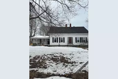 22 Franklin Street, Old Town, ME 04468 - Photo 2