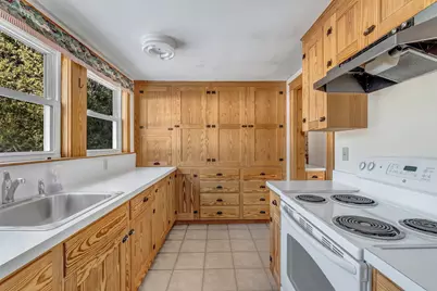 710 Summer Street, Auburn, ME 04210 - Photo 14