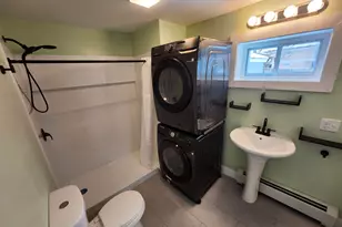 166 York St, Bangor, ME 04401 - Photo 36