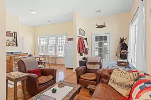 31-33 Booker St, Thomaston, ME 04861 - Photo 4