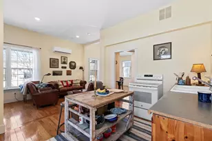 31-33 Booker St, Thomaston, ME 04861 - Photo 10