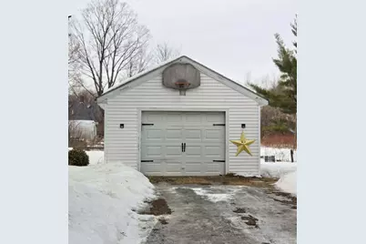 8 Edes Avenue, Dover Foxcroft, ME 04426 - Photo 4