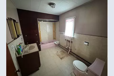 339 Houlton Road, Molunkus Twp, ME 04459 - Photo 10