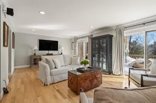 37 Wildwood Dr, Cape Elizabeth, ME 04107 - Photo 16