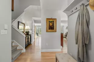 37 Wildwood Dr, Cape Elizabeth, ME 04107 - Photo 4