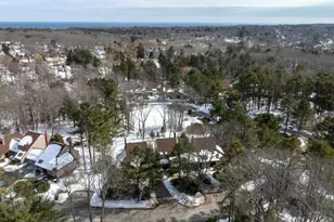 37 Wildwood Dr, Cape Elizabeth, ME 04107 - Photo 42