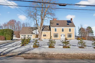 525 W Auburn Road, Auburn, ME 04210 - Photo 2