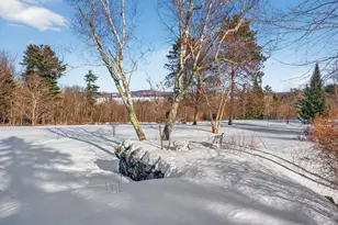 525 W Auburn Rd, Auburn, ME 04210 - Photo 56