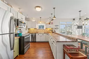 21 Lobster Cove Rd, Boothbay Harbor, ME 04538 - Photo 10