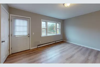 11 Jans Boulevard, Lewiston, ME 04240 - Photo 2