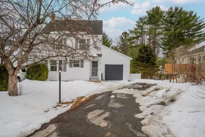 18 Summit Circle, Westbrook, ME 04092 - Photo 2