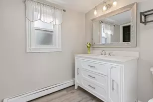 26 King St, Westbrook, ME 04092 - Photo 18