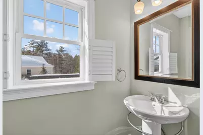 56 Drowne Road, Cumberland, ME 04021 - Photo 18