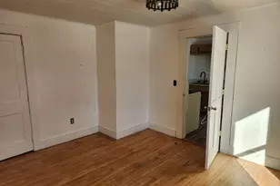 25 Howard St, Presque Isle, ME 04769 - Photo 14