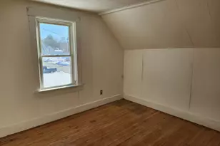 25 Howard St, Presque Isle, ME 04769 - Photo 12