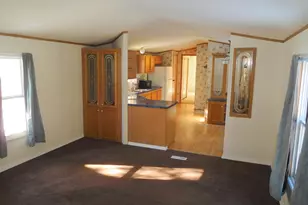 23 Warren Ave, Gardiner, ME 04345 - Photo 2