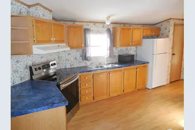 23 Warren Avenue, Gardiner, ME 04345 - Photo 6