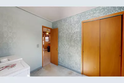 11 Victor Street, Lewiston, ME 04240 - Photo 18