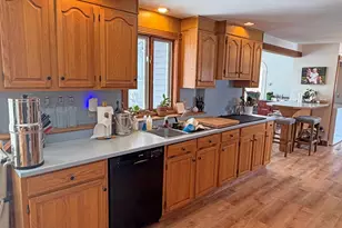 9 Chapel St, Ellsworth, ME 04605 - Photo 10