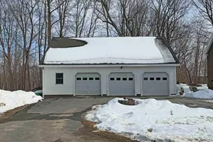 9 Chapel St, Ellsworth, ME 04605 - Photo 6