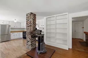 124 Ocean Ave, Portland, ME 04103 - Photo 8