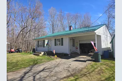 124 Broadway Street, Baileyville, ME 04694 - Photo 2