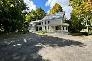 29 Lawrence Ave, Fairfield, ME 04937 - Photo 2