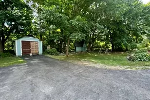 29 Lawrence Ave, Fairfield, ME 04937 - Photo 6