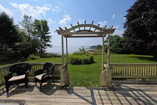 71 E Main St, Searsport, ME 04974 - Photo 4
